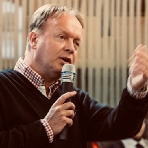 Portret van een onderwijsbestuurder